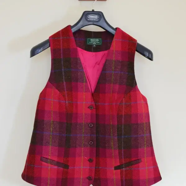 Mucros Ladies Waistcoat