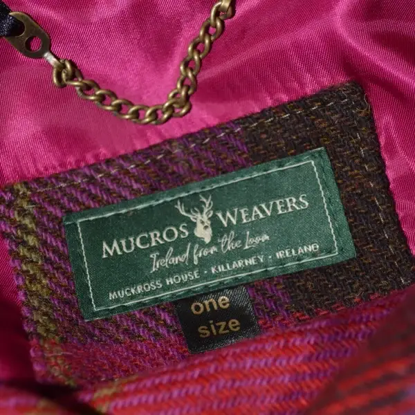 Poncho de lana Mucros