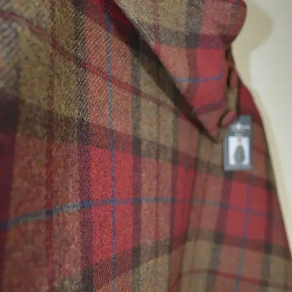 Poncho de lana Mucros