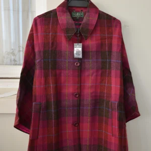 Country Cape - Mucros Weavers